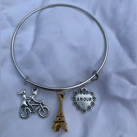 Brand New! Handmade! Adjustable Charm Bangle Bracelet! - Picture 3 of 7